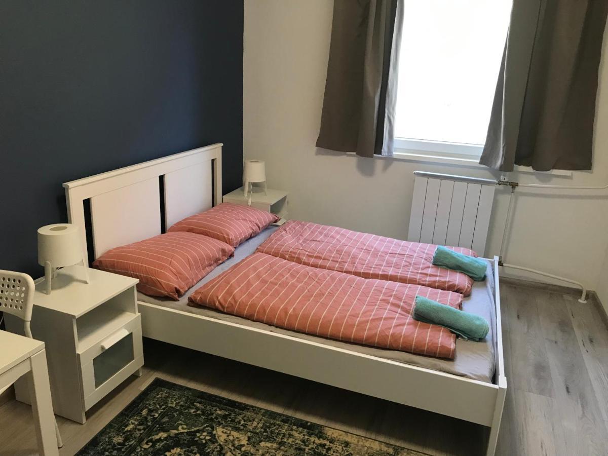 Roland Apartment Westnd Budapest Eksteriør billede