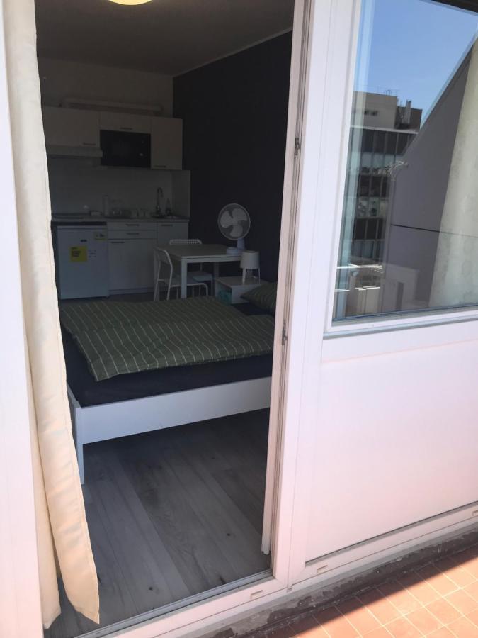 Roland Apartment Westnd Budapest Eksteriør billede