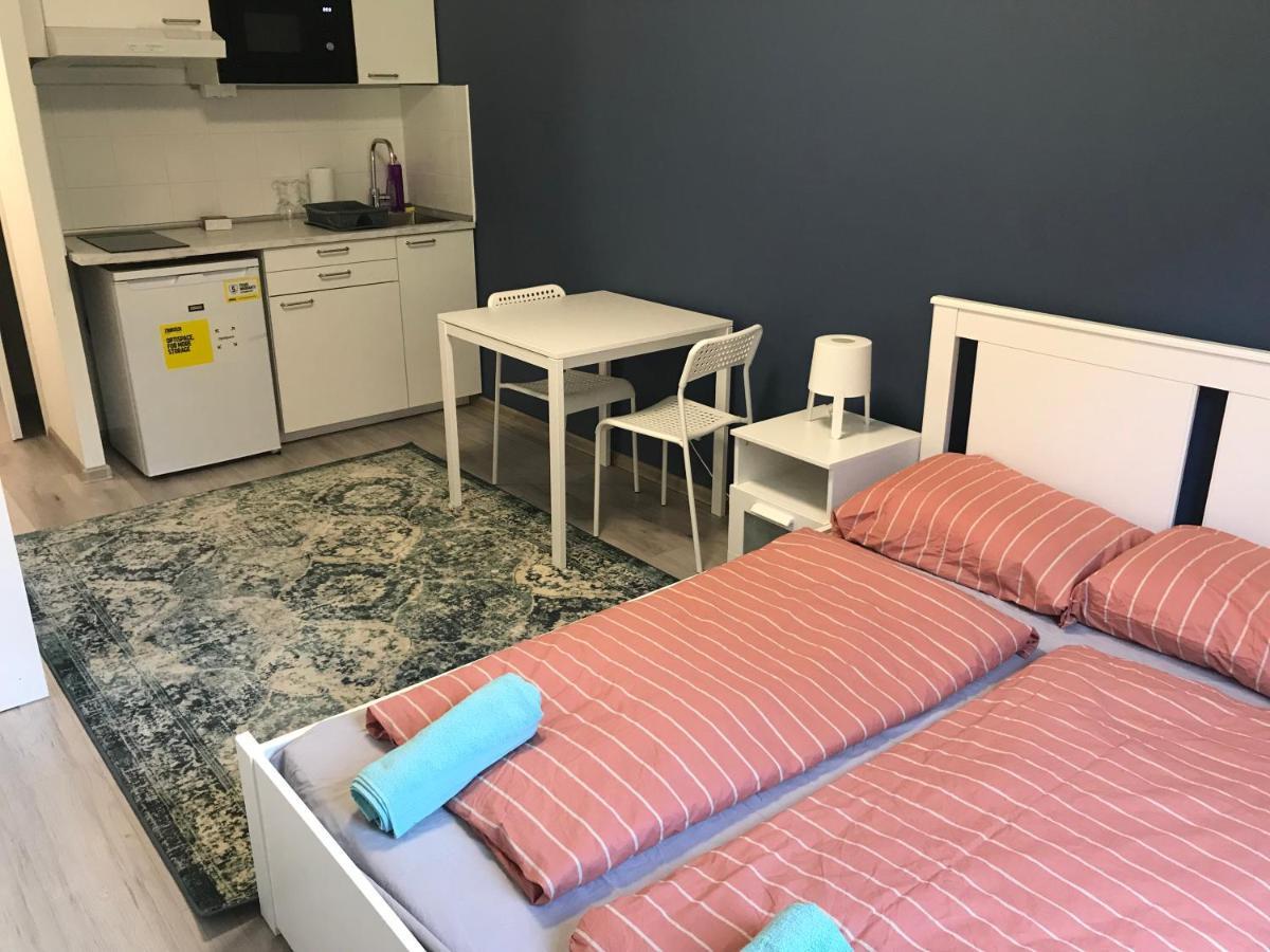 Roland Apartment Westnd Budapest Eksteriør billede